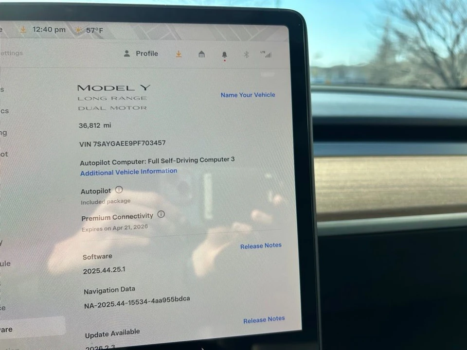 2023 Tesla Model Y - Image 16 of 17