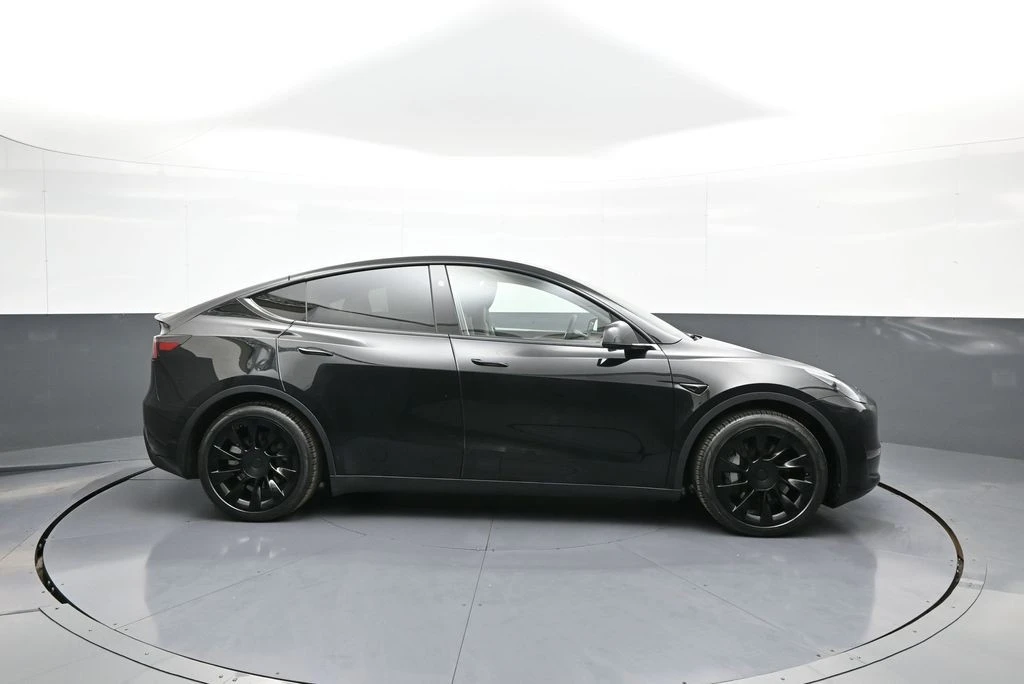 2023 Tesla Model Y - Image 5 of 21