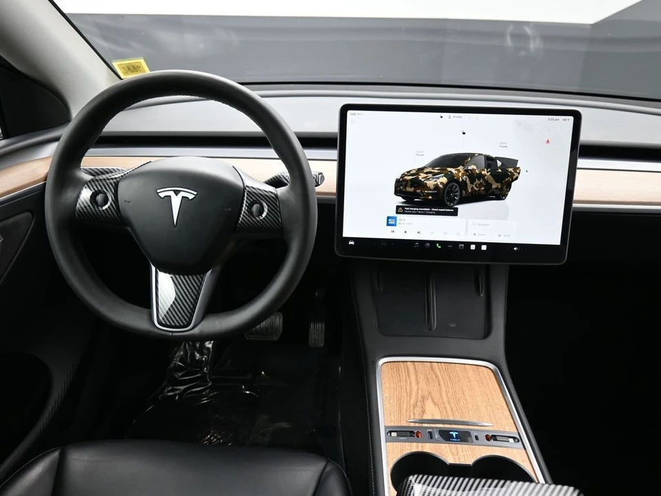 2023 Tesla Model Y - Image 21 of 21