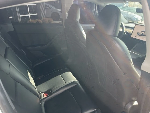 2023 Tesla Model Y - Image 18 of 21