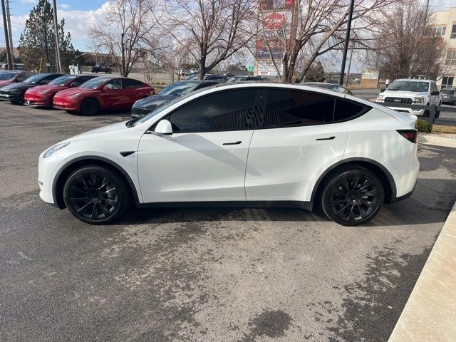 2023 Tesla Model Y - Image 4 of 21