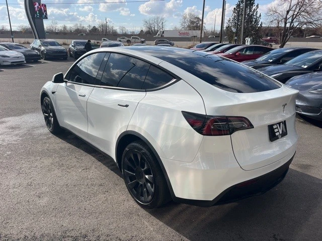 2023 Tesla Model Y - Image 5 of 21