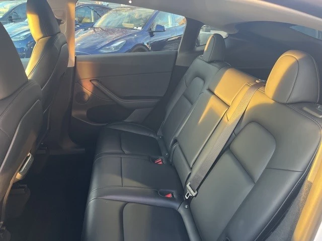 2023 Tesla Model Y - Image 17 of 21