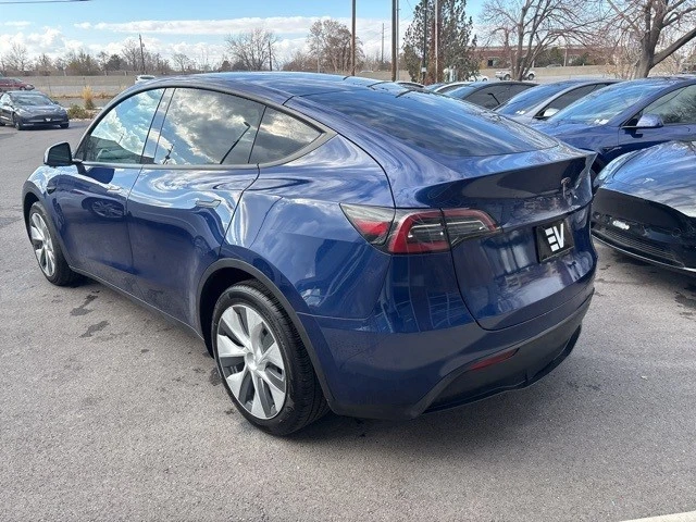 2023 Tesla Model Y - Image 5 of 21
