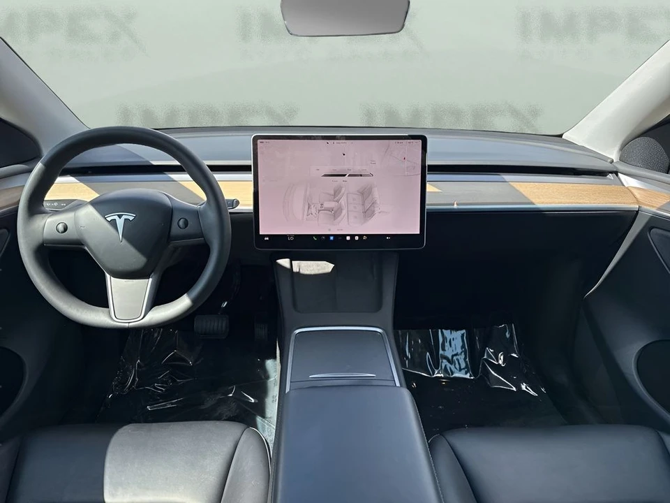 2023 Tesla Model Y - Image 14 of 31