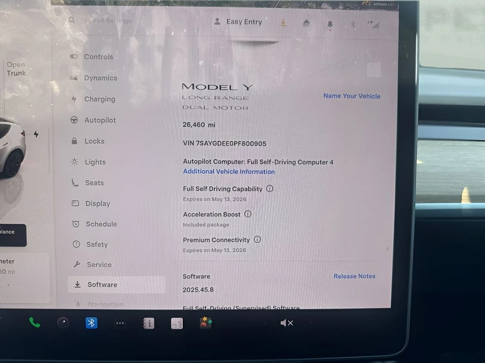 2023 Tesla Model Y - Image 24 of 31