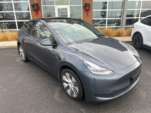 2023 Tesla Model Y - Image 2 of 21