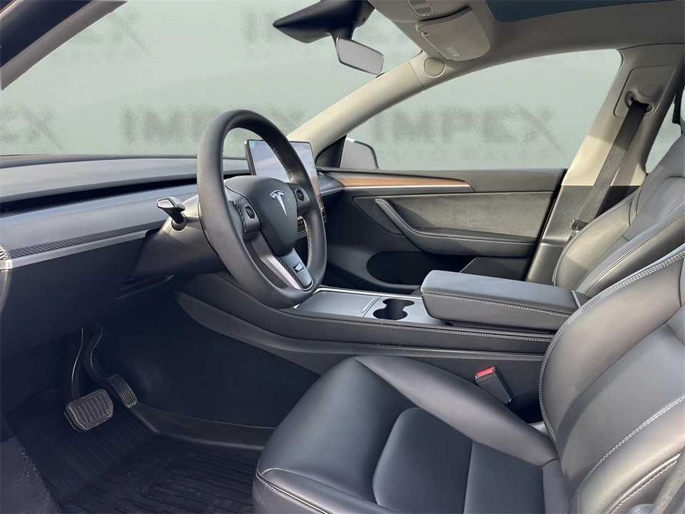 2023 Tesla Model Y - Image 9 of 21