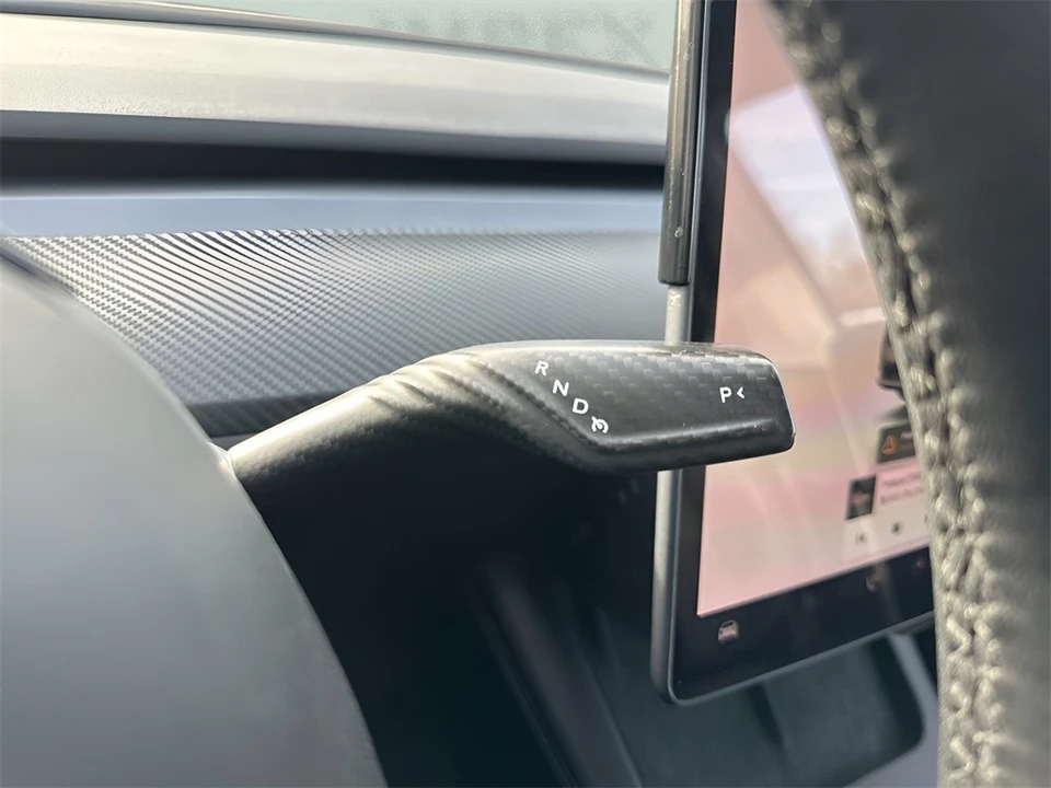 2023 Tesla Model Y - Image 17 of 21