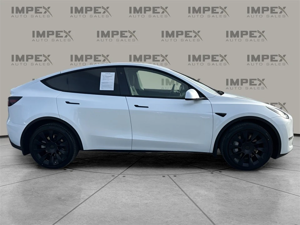 2023 Tesla Model Y - Image 6 of 21