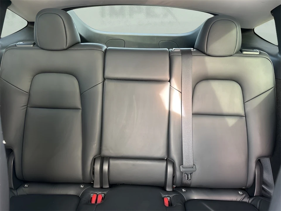 2023 Tesla Model Y - Image 12 of 21