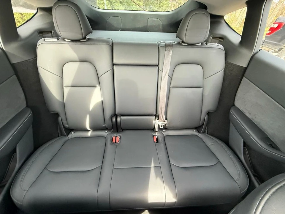 2023 Tesla Model Y - Image 11 of 12