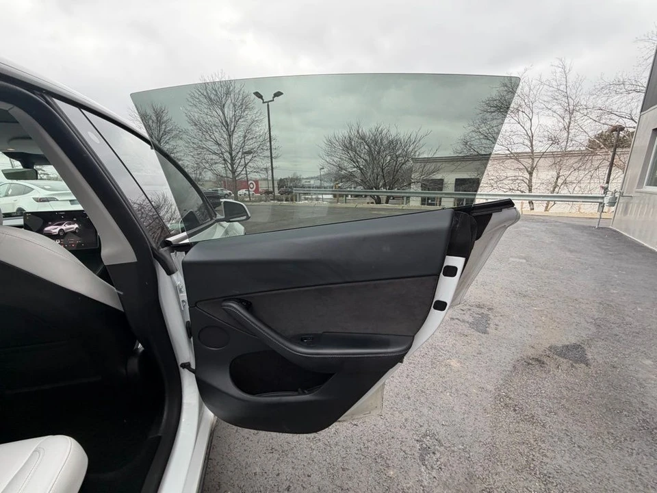 2023 Tesla Model Y - Image 13 of 15