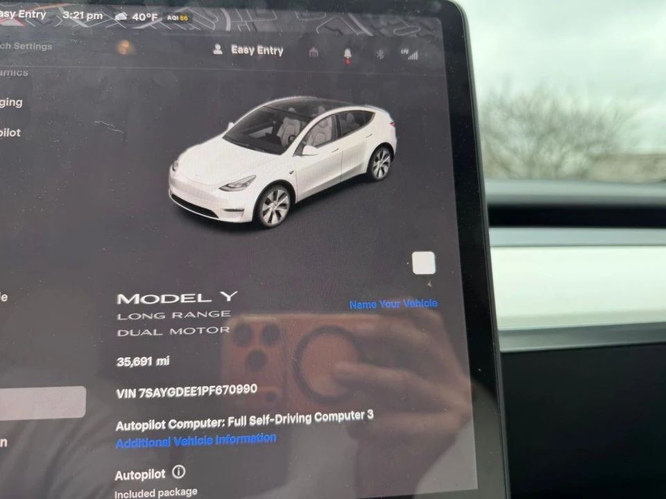 2023 Tesla Model Y - Image 15 of 15