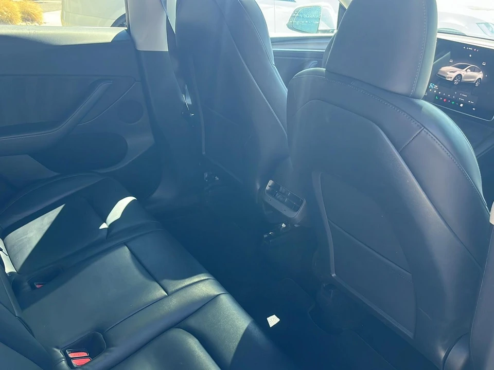 2023 Tesla Model Y - Image 19 of 21