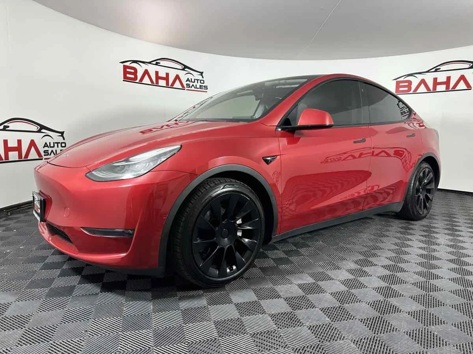 2023 Tesla Model Y - Image 2 of 21