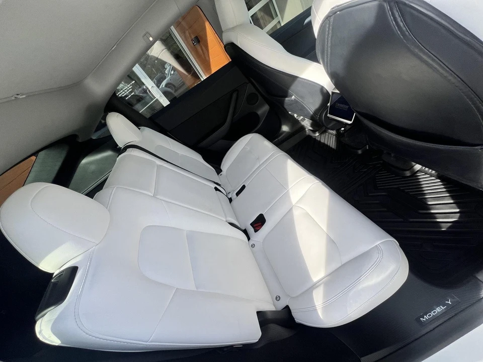 2023 Tesla Model Y - Image 14 of 16