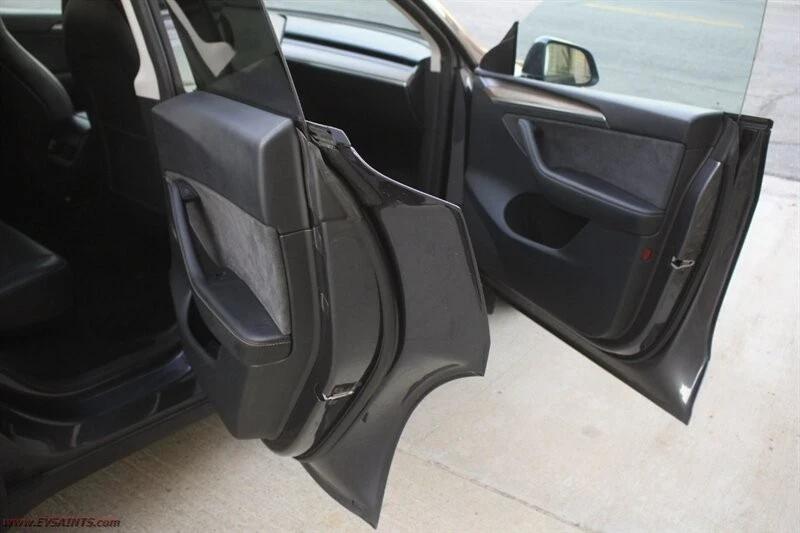2023 Tesla Model Y - Image 11 of 21