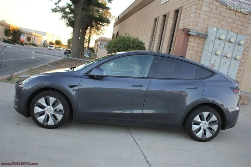 2023 Tesla Model Y - Image 4 of 21