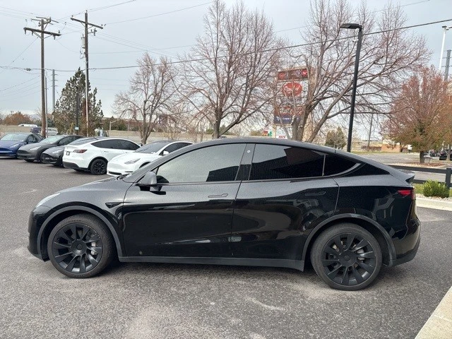 2023 Tesla Model Y - Image 5 of 21