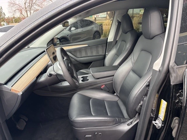 2023 Tesla Model Y - Image 12 of 21