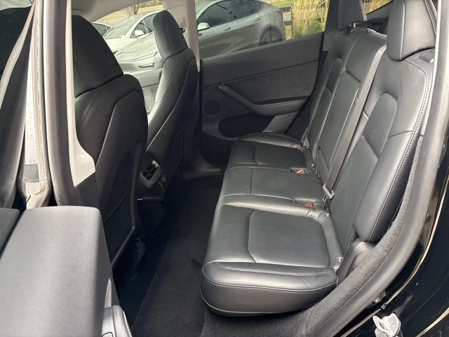 2023 Tesla Model Y - Image 17 of 21