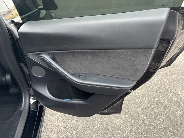 2023 Tesla Model Y - Image 21 of 21
