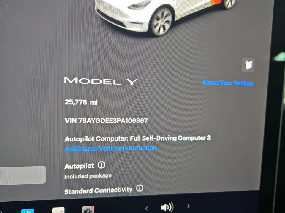 2023 Tesla Model Y - Image 6 of 7