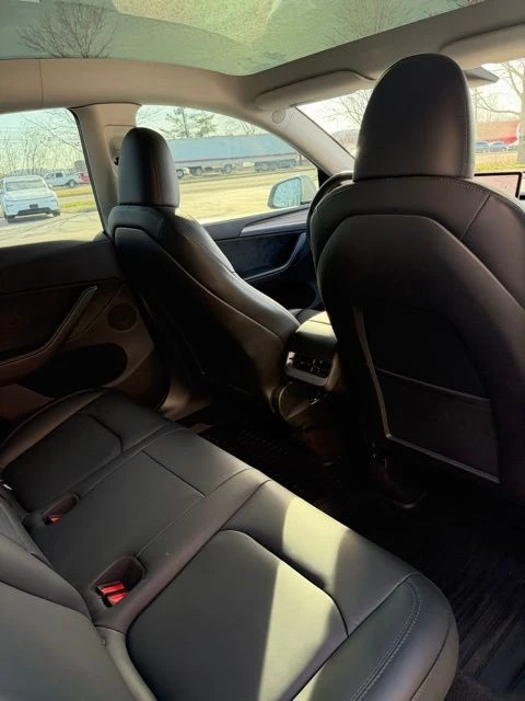 2023 Tesla Model Y - Image 13 of 18