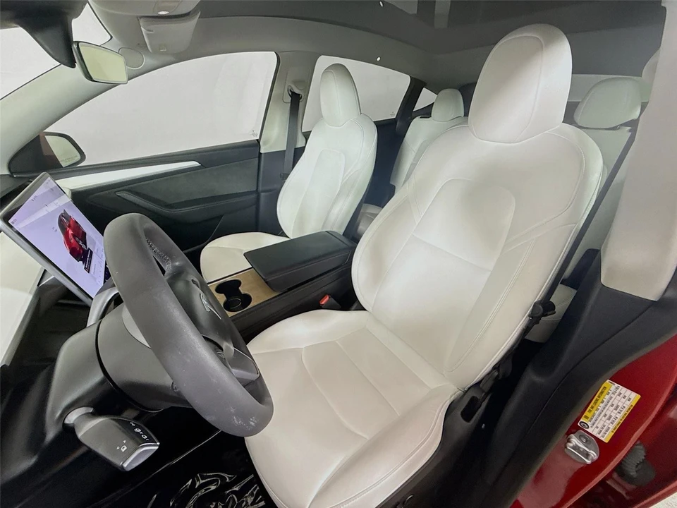 2023 Tesla Model Y - Image 2 of 21