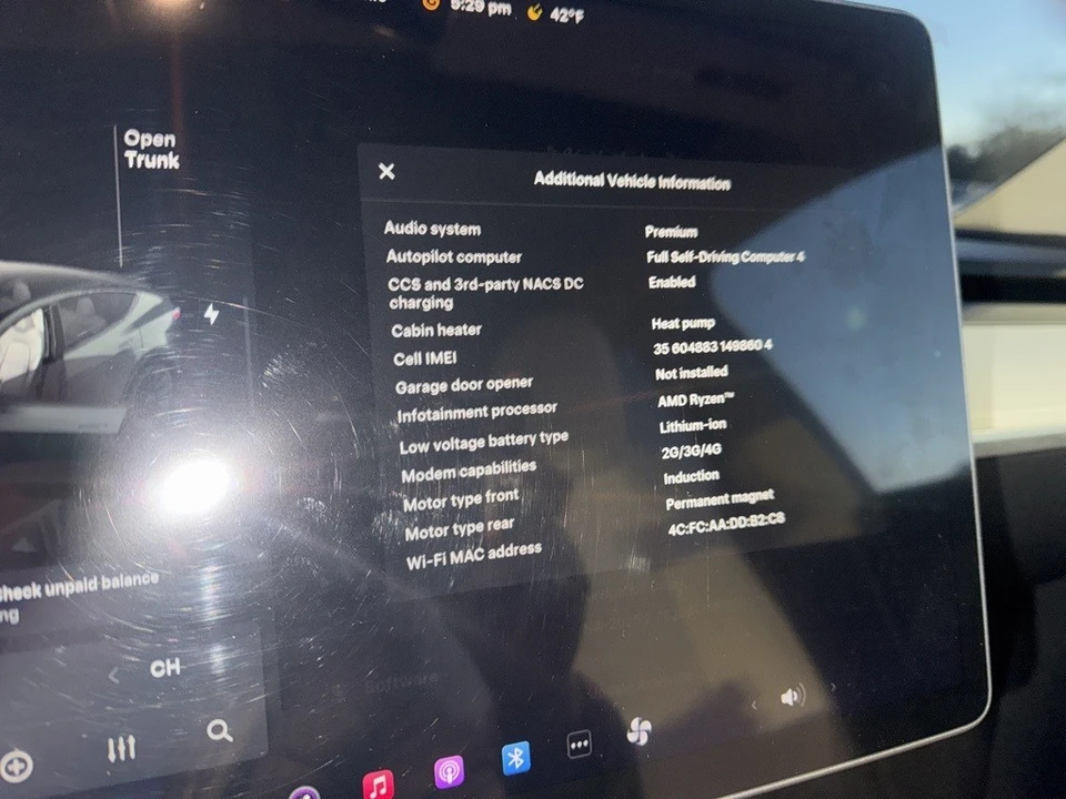 2023 Tesla Model Y - Image 4 of 5