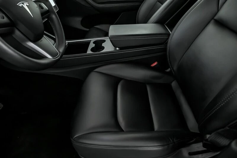 2023 Tesla Model Y - Image 17 of 21