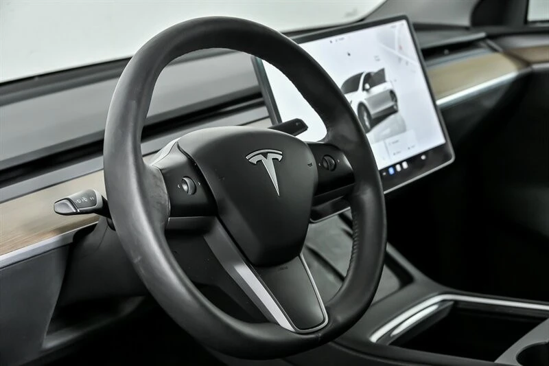 2023 Tesla Model Y - Image 21 of 21