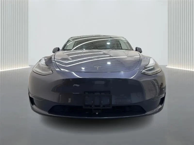 2023 Tesla Model Y - Image 8 of 12