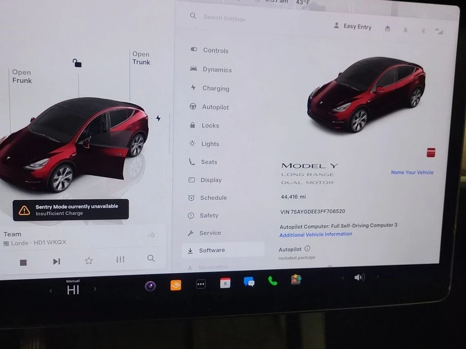 2023 Tesla Model Y - Image 5 of 6