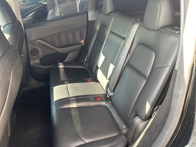 2023 Tesla Model Y - Image 16 of 21