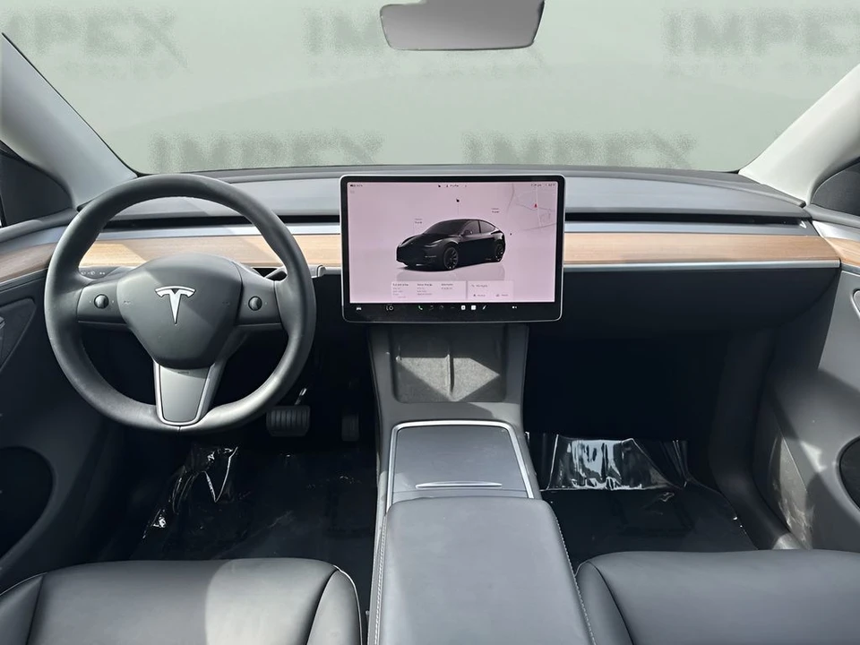 2023 Tesla Model Y - Image 14 of 31