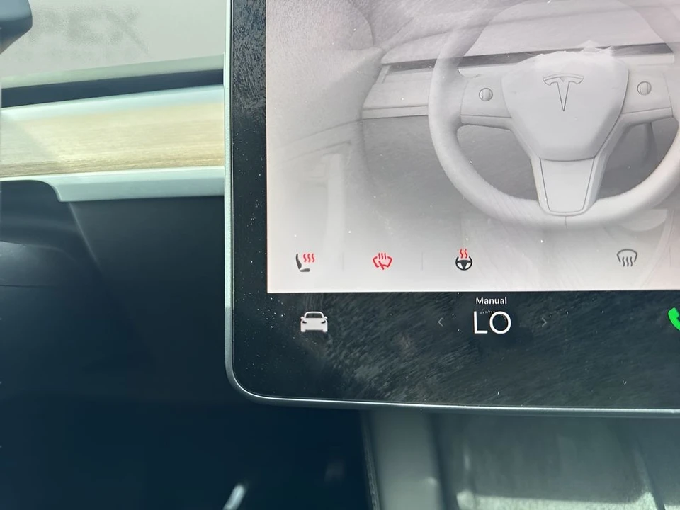 2023 Tesla Model Y - Image 22 of 31