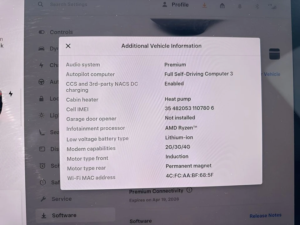 2023 Tesla Model Y - Image 24 of 31