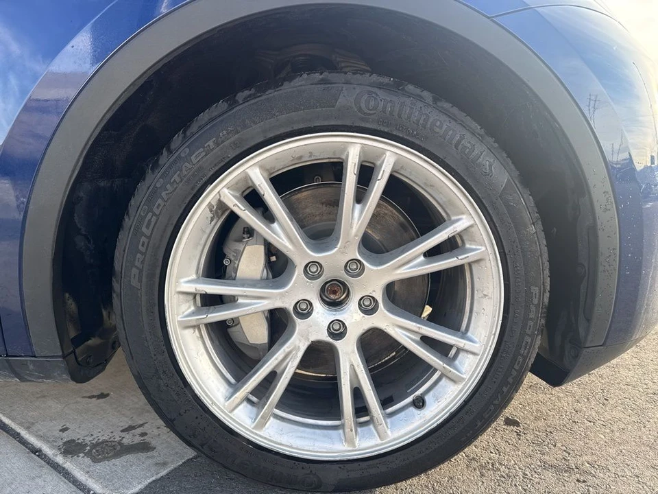 2023 Tesla Model Y - Image 10 of 21