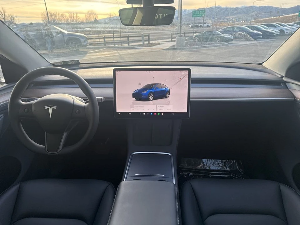 2023 Tesla Model Y - Image 21 of 21