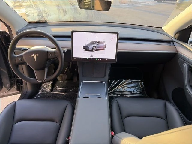 2023 Tesla Model Y - Image 21 of 21