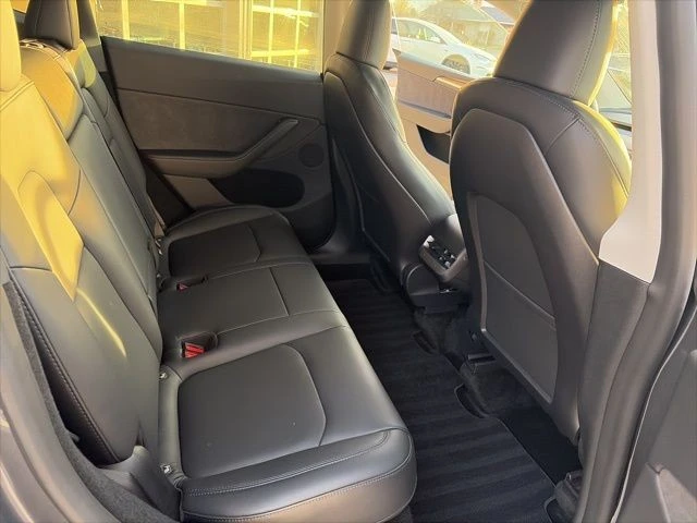 2023 Tesla Model Y - Image 20 of 21