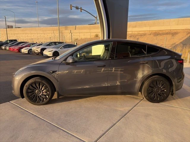 2023 Tesla Model Y - Image 5 of 21