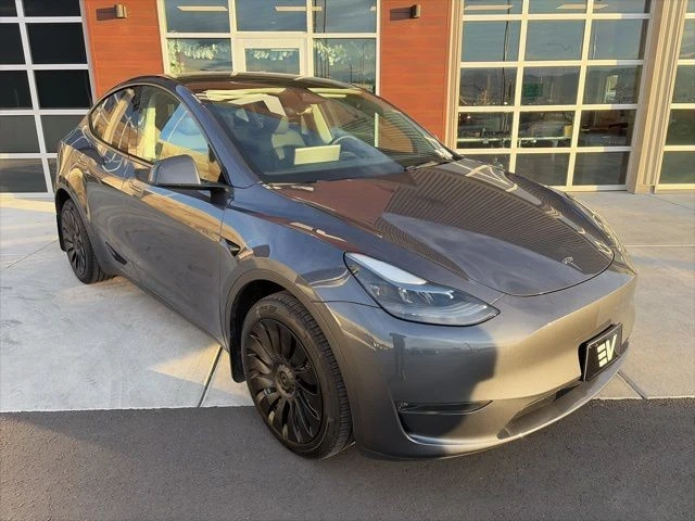 2023 Tesla Model Y - Image 2 of 21