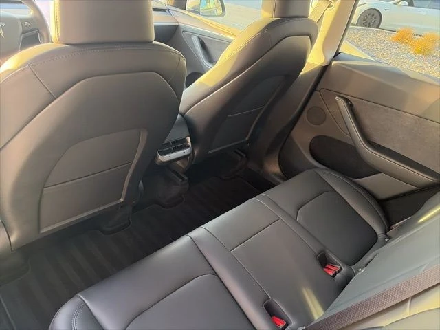 2023 Tesla Model Y - Image 15 of 21