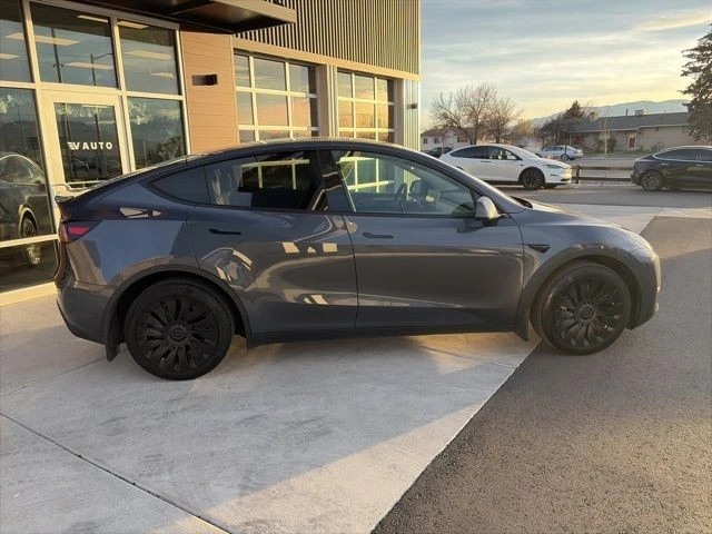 2023 Tesla Model Y - Image 9 of 21