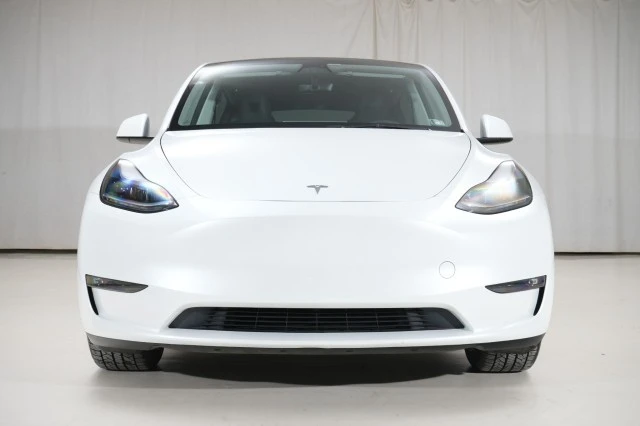 2023 Tesla Model Y - Image 8 of 21