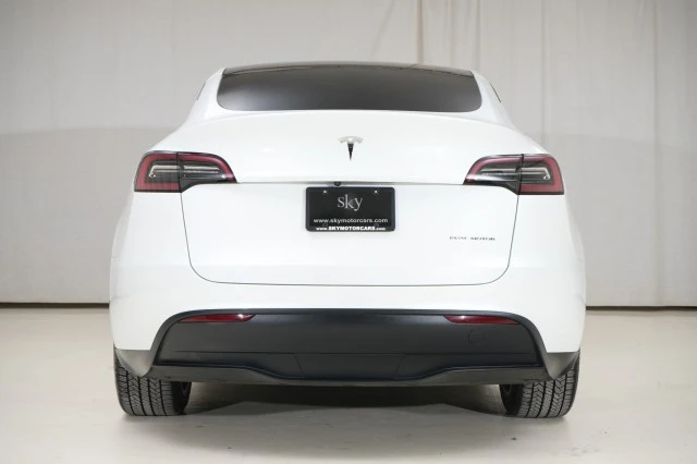 2023 Tesla Model Y - Image 20 of 21