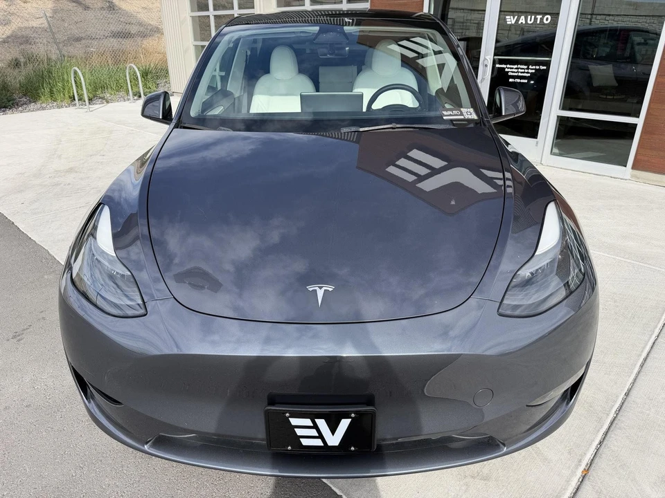 2023 Tesla Model Y - Image 3 of 26